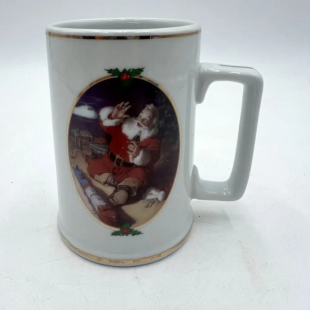 Coca-Cola Santa Coffee Mug Good Boys & Girls 1996 Seasons Greetings